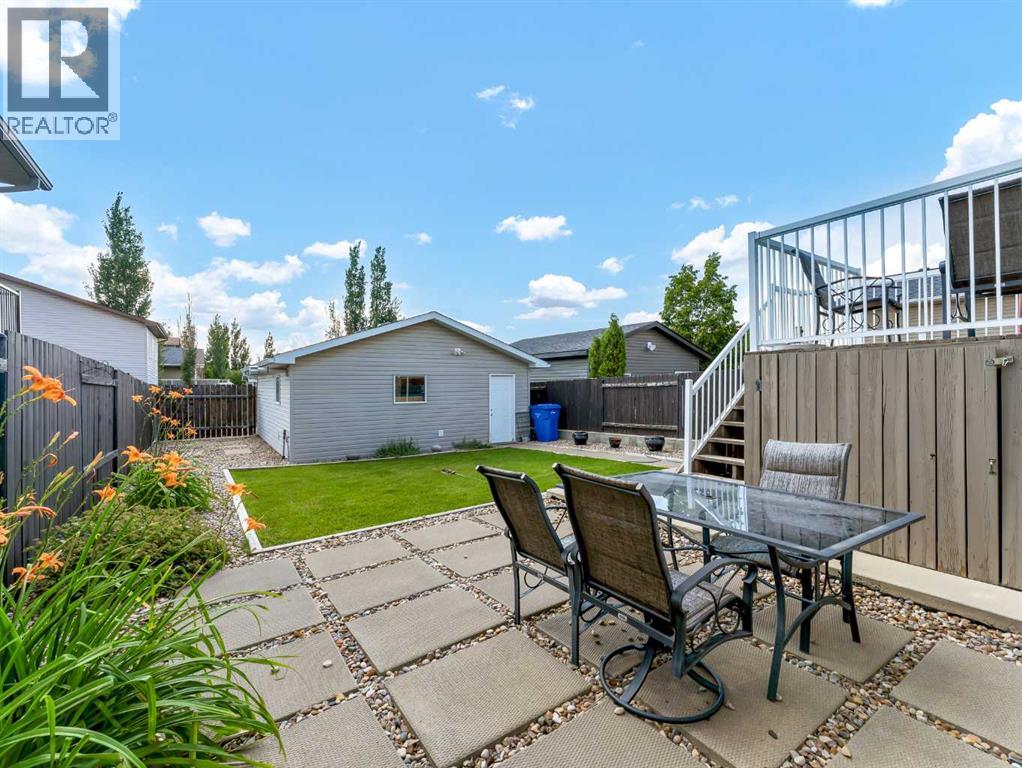 Photo 26 of 16 Terrace Avenue Ne, Medicine Hat AB