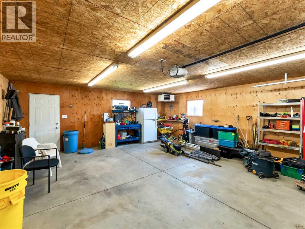 Photo 29 of 16 Terrace Avenue Ne, Medicine Hat AB