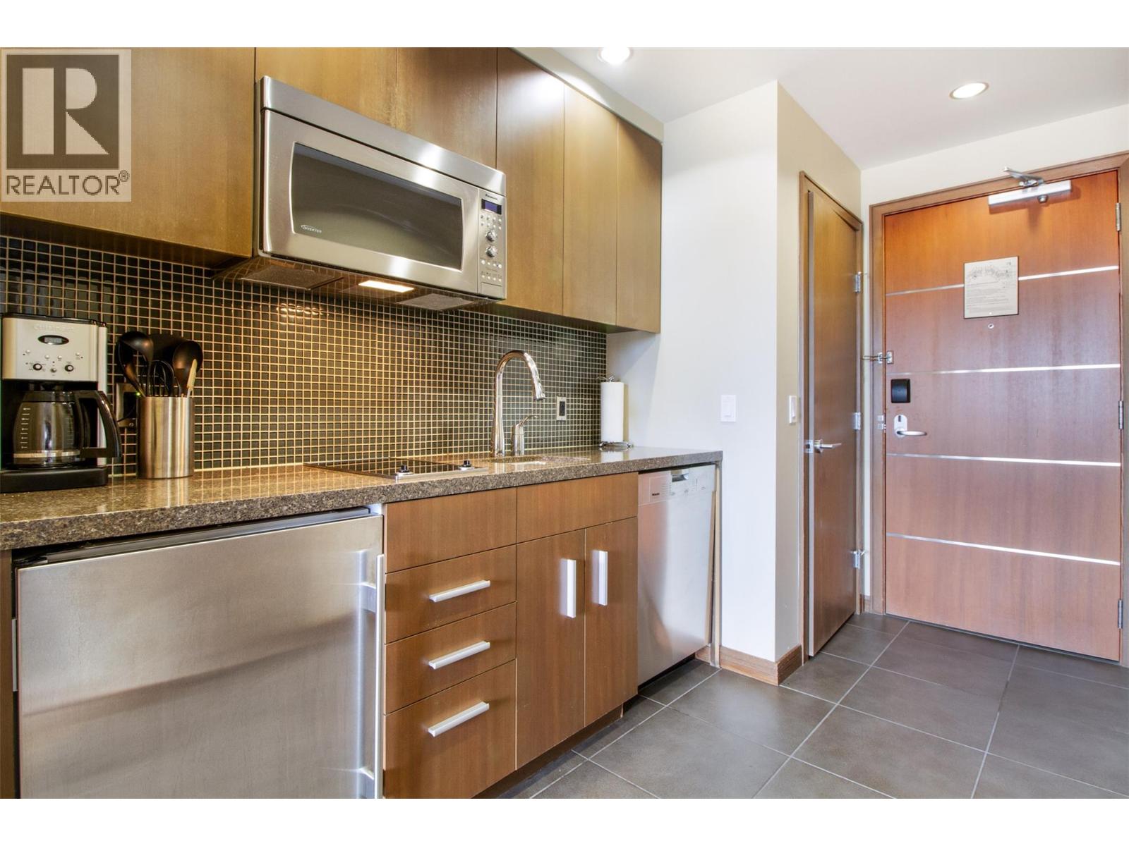 Photo 11 of 2950 Camozzi Road Unit 1504, Revelstoke BC