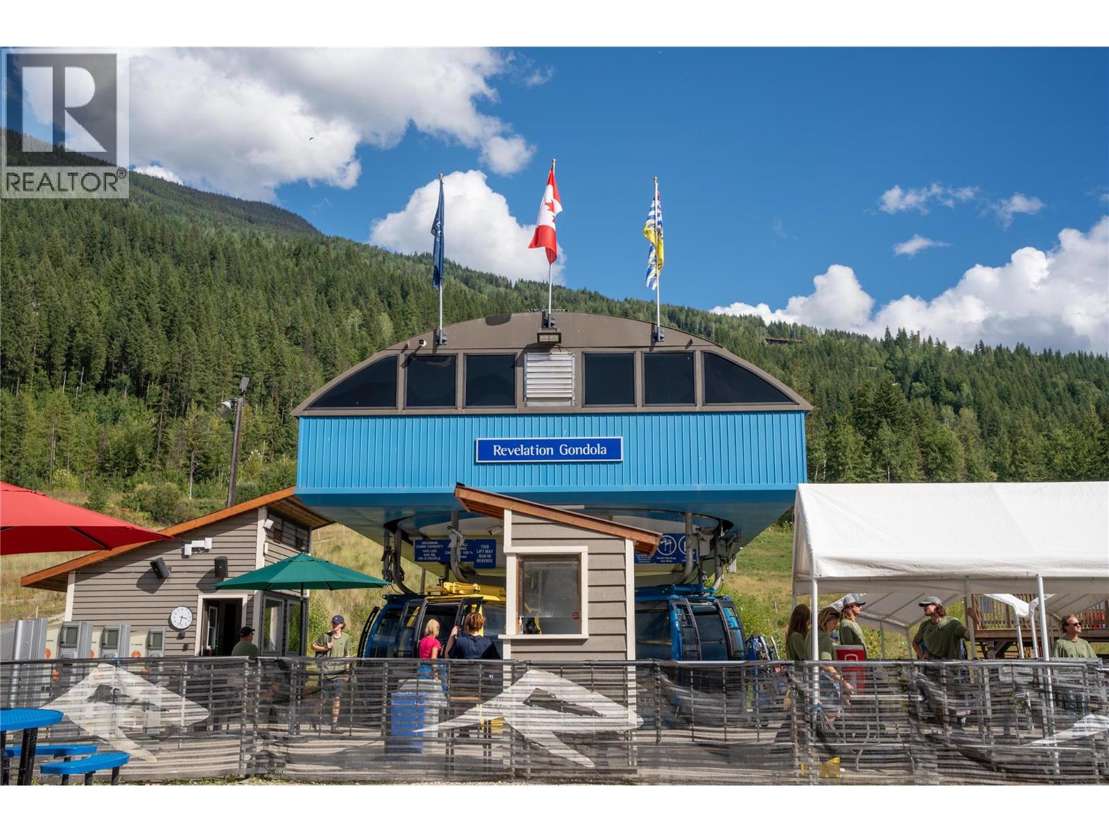 Photo 14 of 2950 Camozzi Road Unit 1504, Revelstoke BC