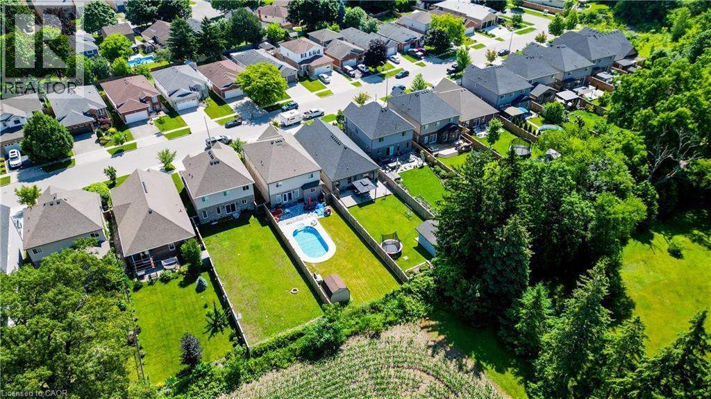 Photo 30 of 40 Fraserwood Court, Cambridge ON