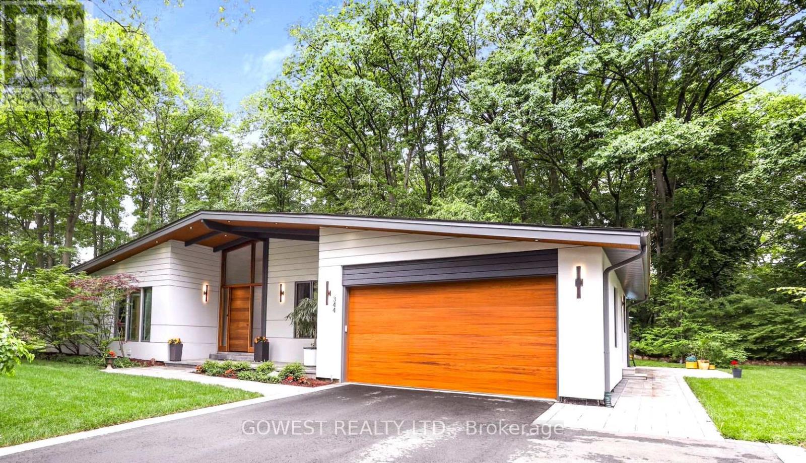 Photo 10 of 344 Dalewood Drive, Oakville ON