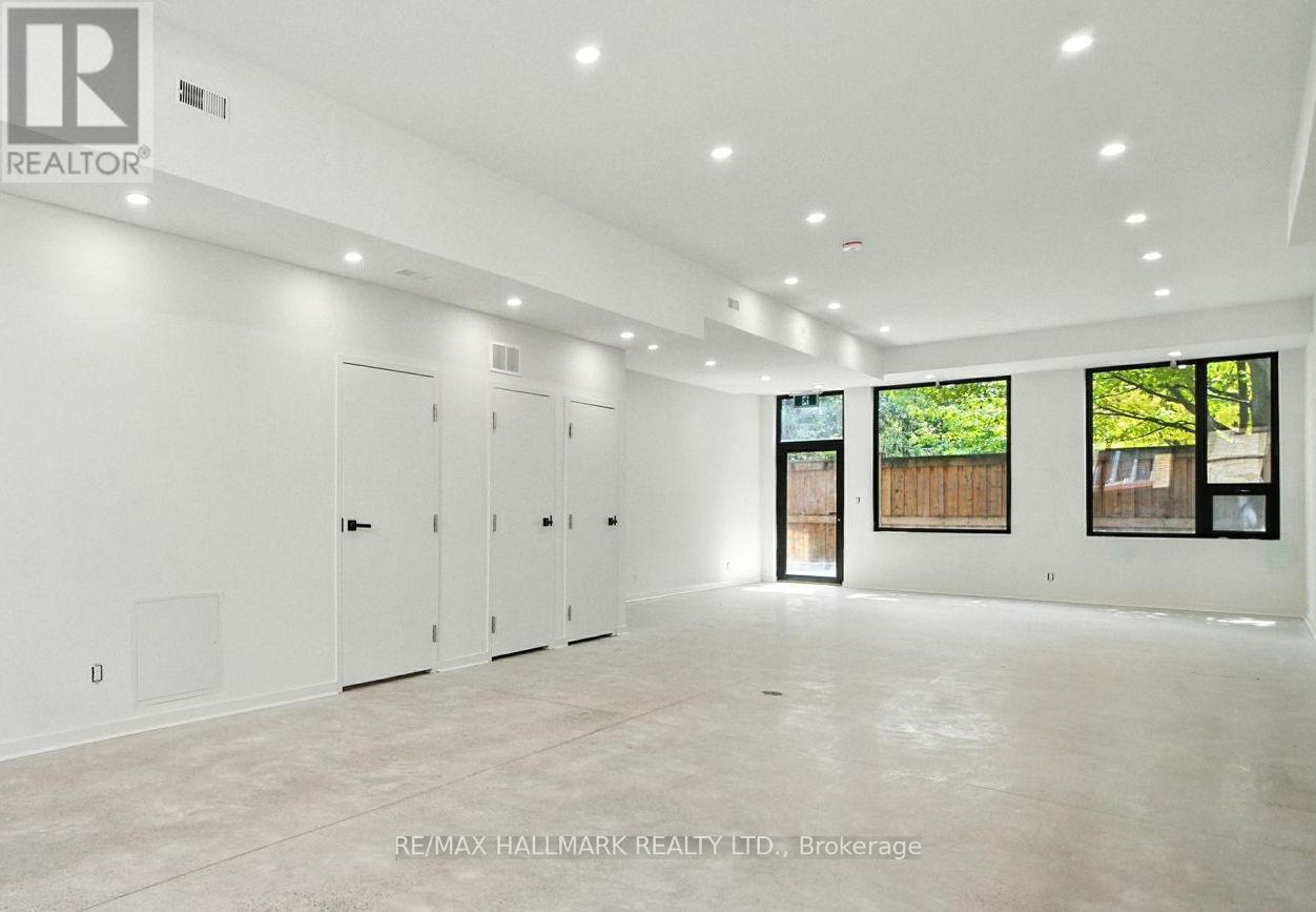 Photo 20 of 5 170 Perth Avenue, Toronto ON