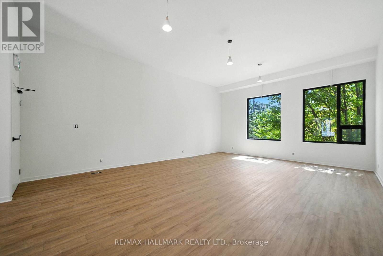 Photo 17 of 5 170 Perth Avenue, Toronto ON