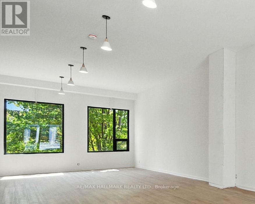 Photo 19 of 5 170 Perth Avenue, Toronto ON