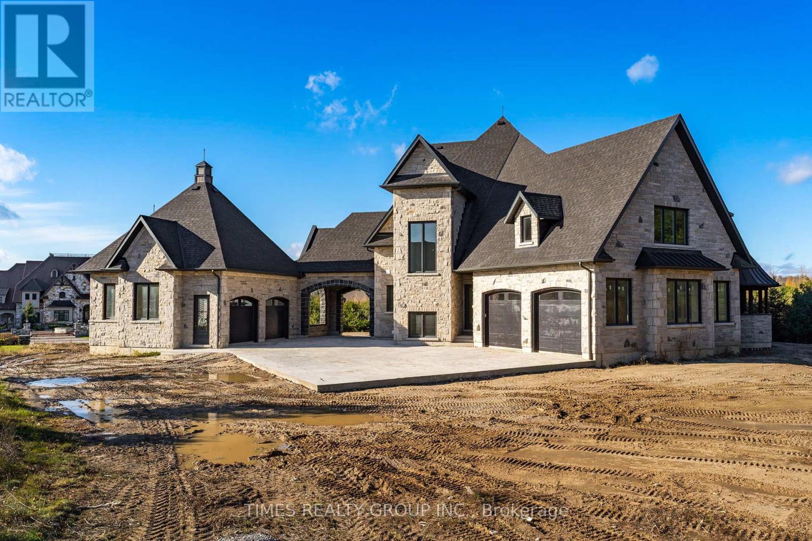 Photo 1 of 17 Edgewild Drive, Caledon ON