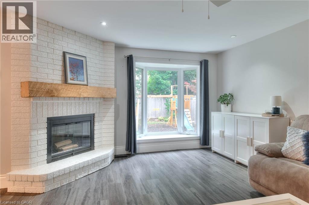 Photo 15 of 108 Brantwood Park Road, Brantford ON