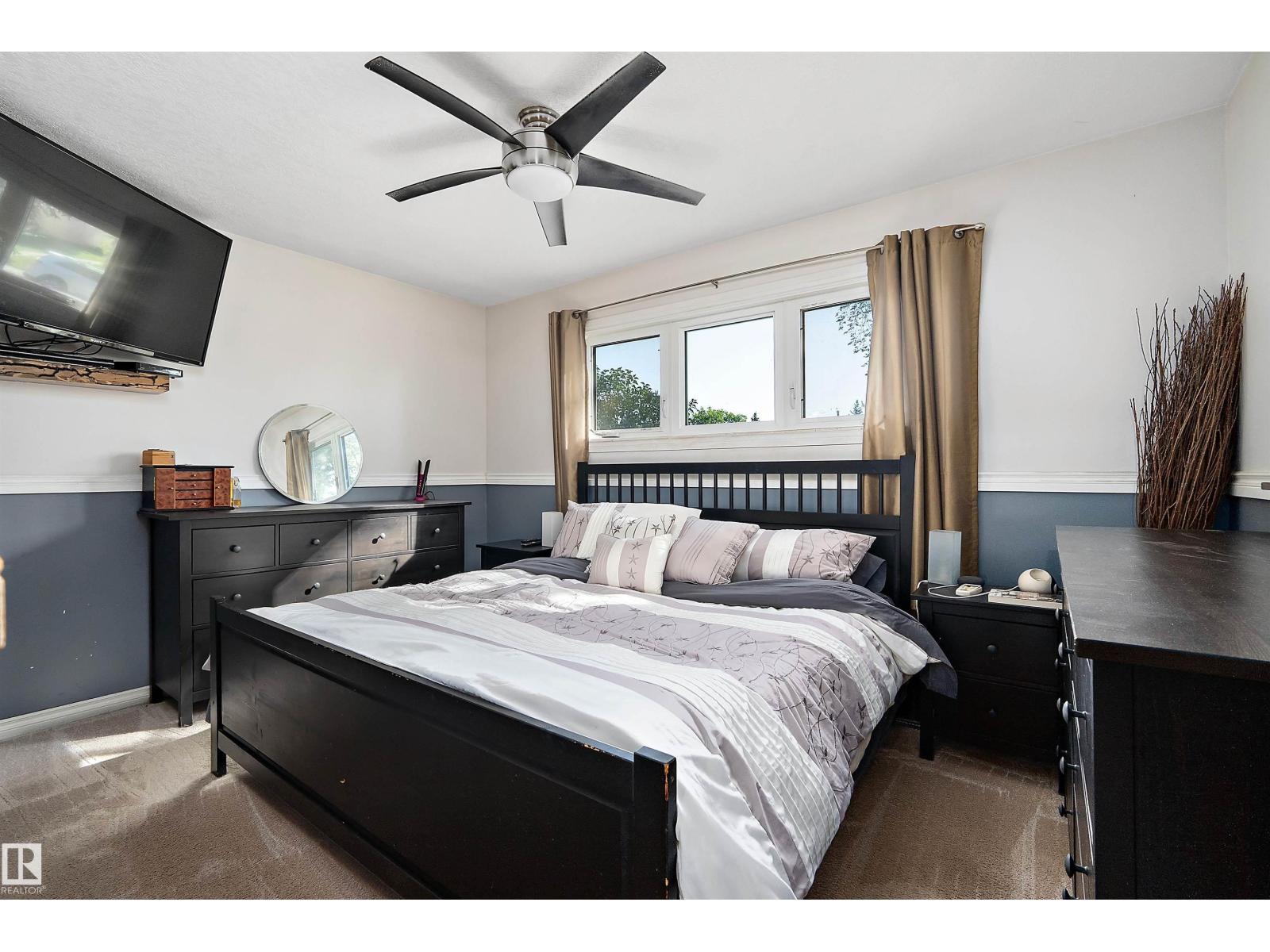 Photo 44 of 3904 53 St, Wetaskiwin AB