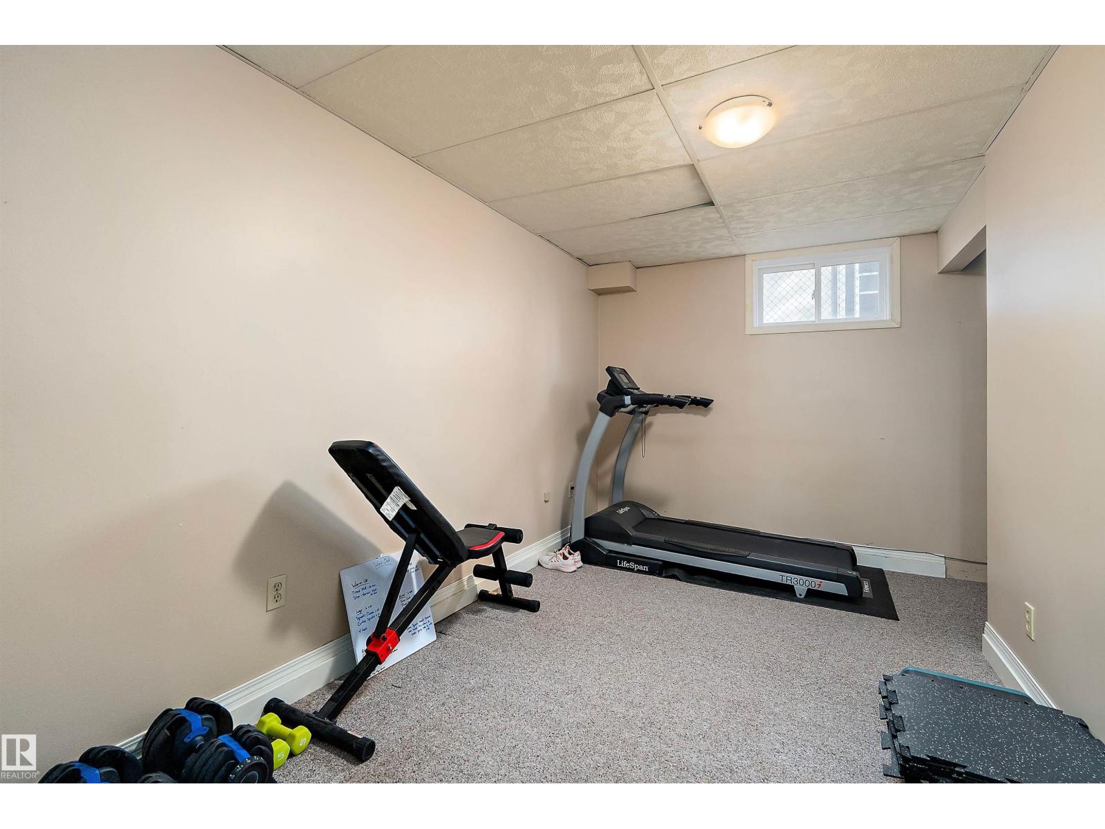 Photo 36 of 3904 53 St, Wetaskiwin AB