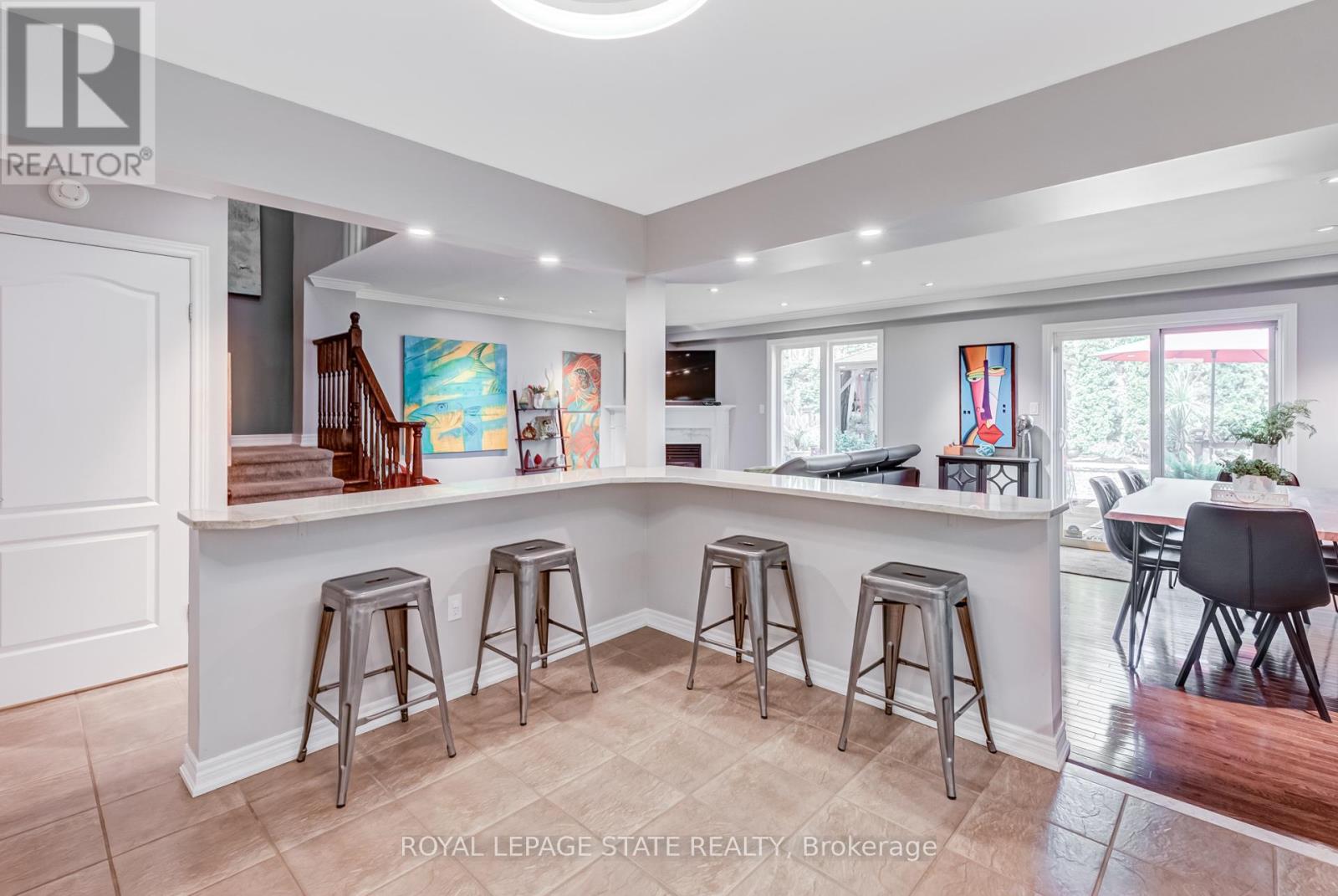 Photo 15 of 1105 Harrogate Drive, Hamilton ON