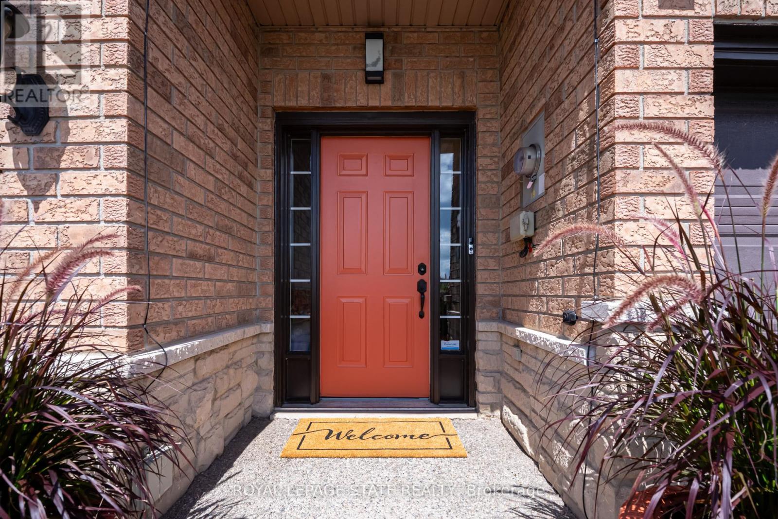 Photo 3 of 1105 Harrogate Drive, Hamilton ON