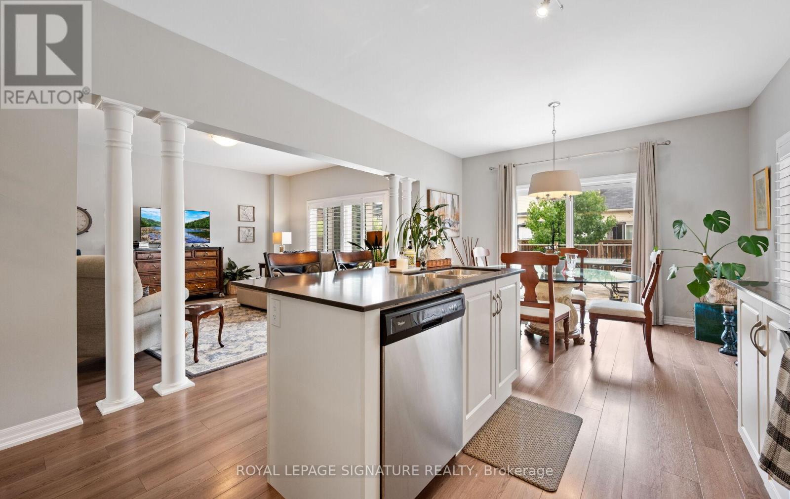 Photo 14 of 54 Cannery Drive, Niagaraonthelake ON