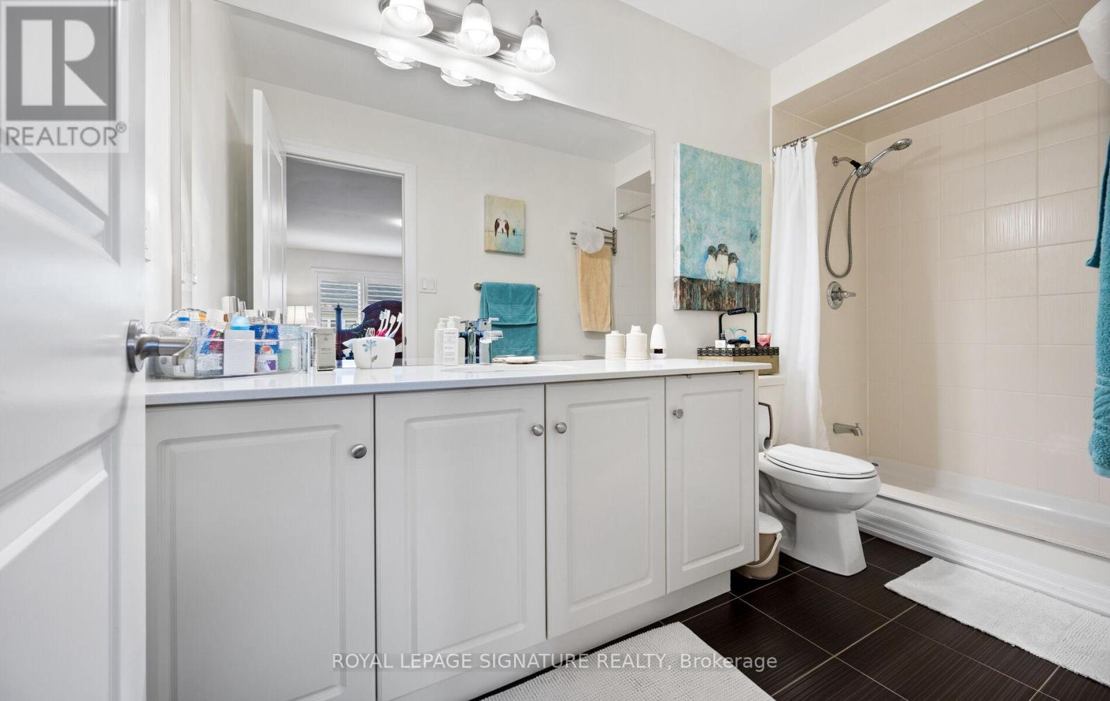 Photo 36 of 54 Cannery Drive, Niagaraonthelake ON