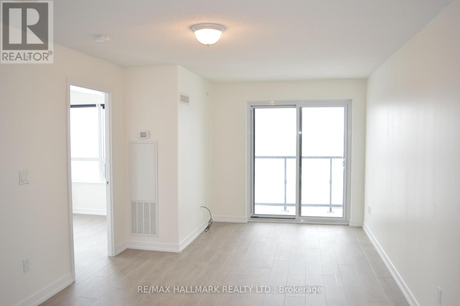 Photo 2 of 1408 1420 Dupont Street, Toronto ON