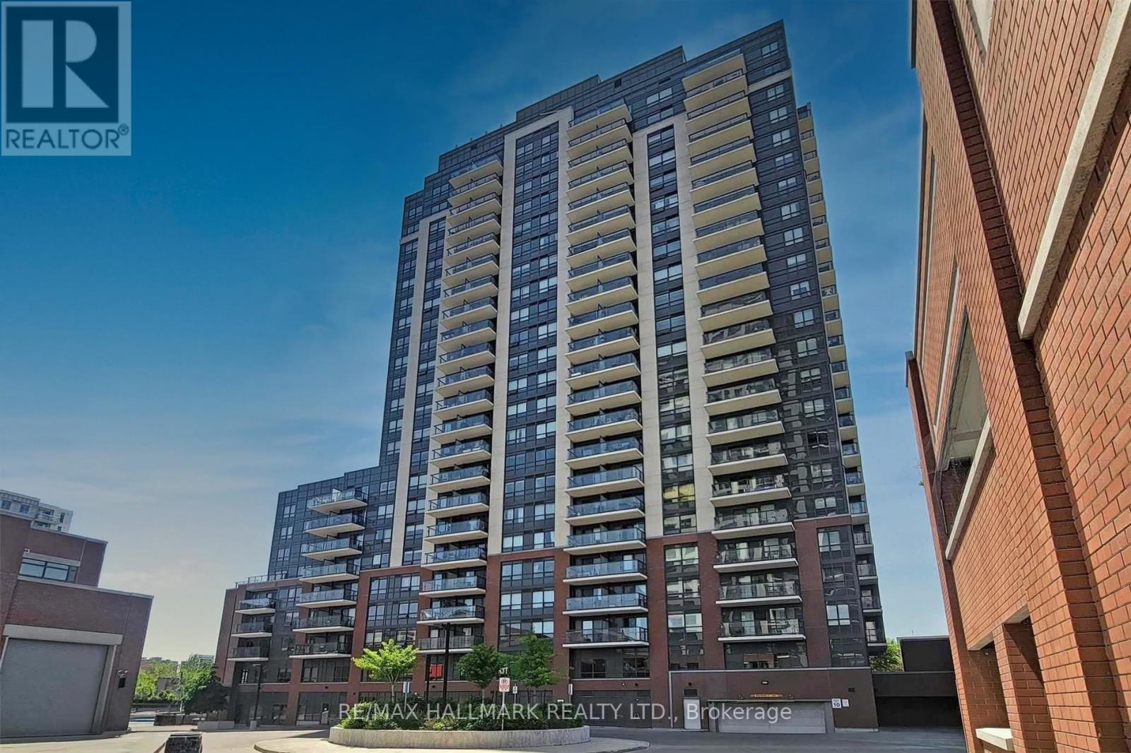 Photo 1 of 1408 1420 Dupont Street, Toronto ON
