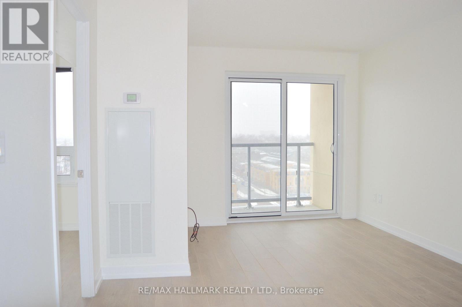 Photo 6 of 1408 1420 Dupont Street, Toronto ON