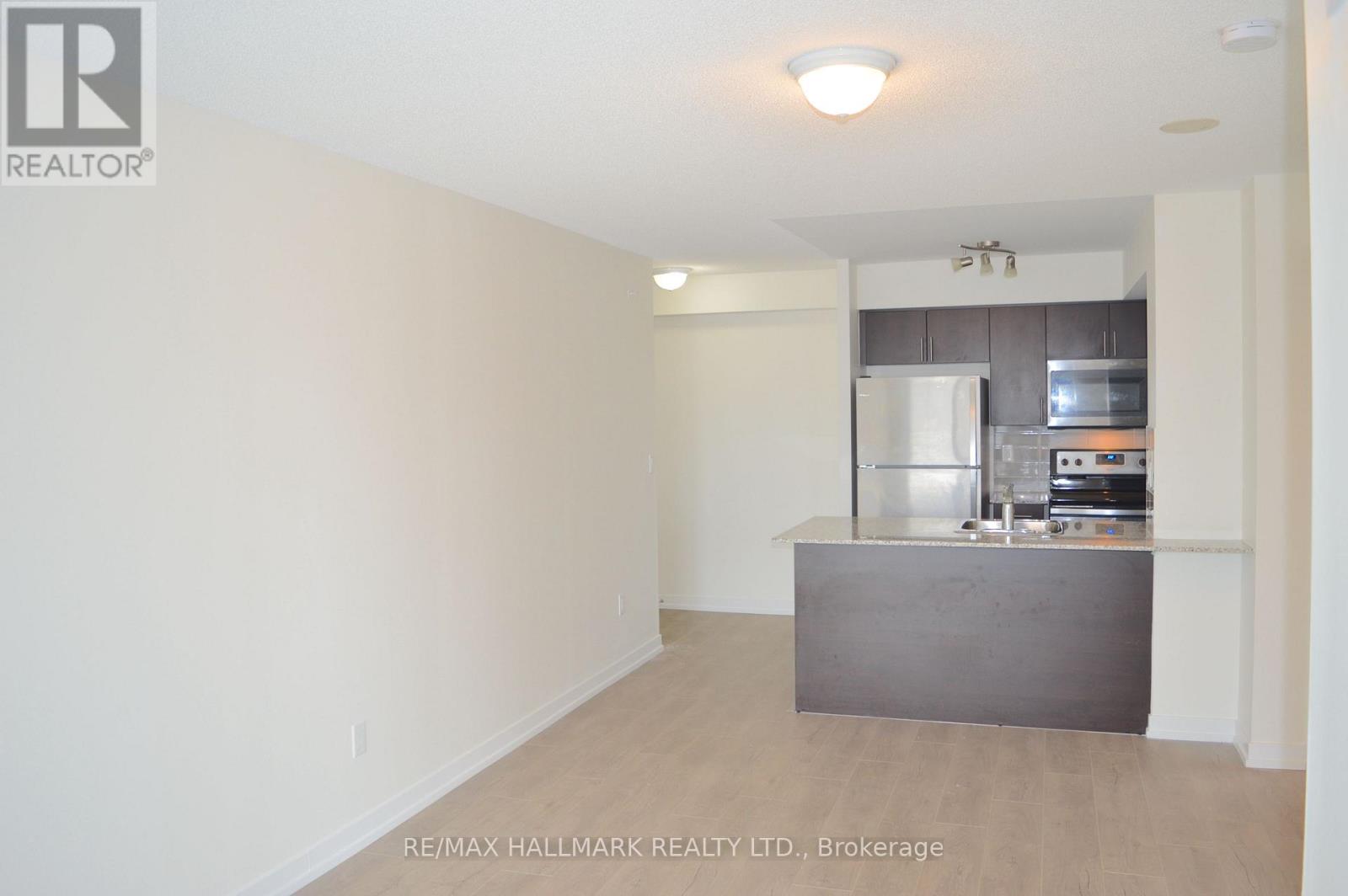 Photo 7 of 1408 1420 Dupont Street, Toronto ON