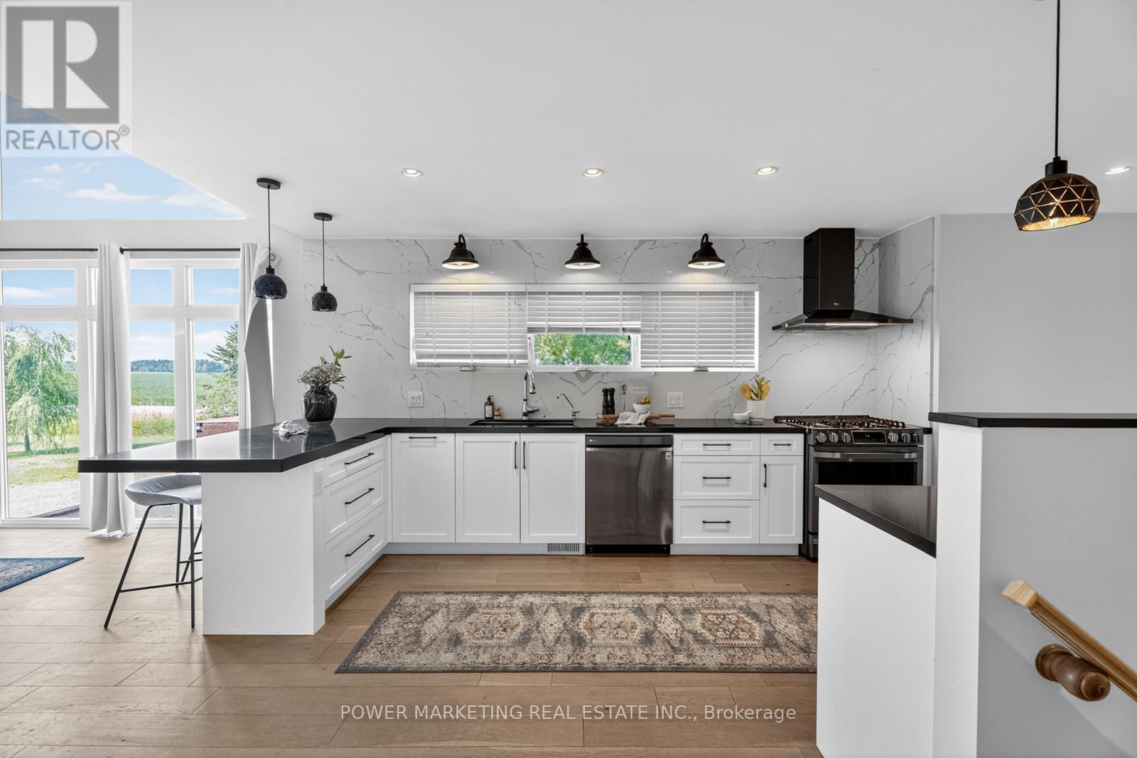 Photo 4 of 3329 Swale Road, Ottawa ON