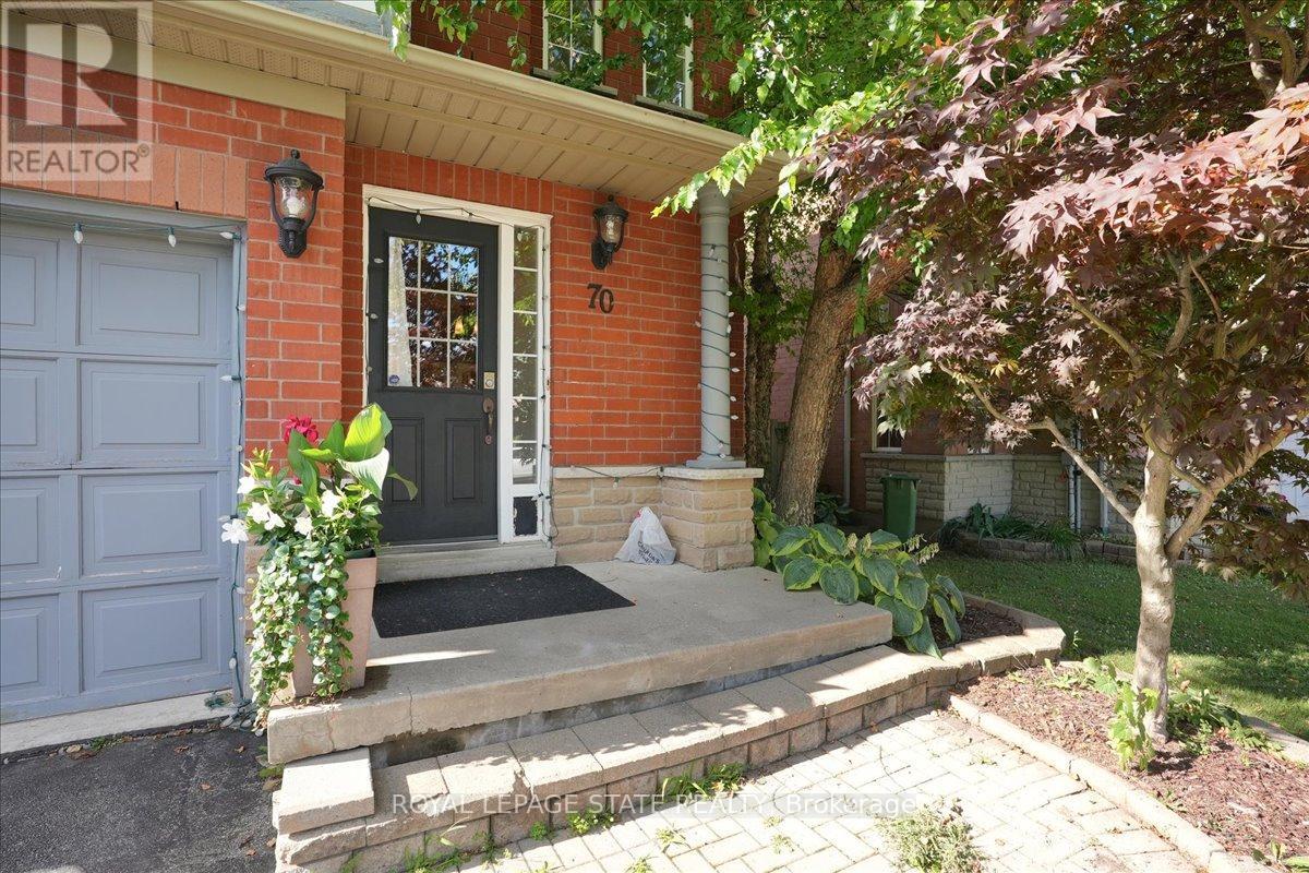 Photo 40 of 70 Moore Crescent, Hamilton ON