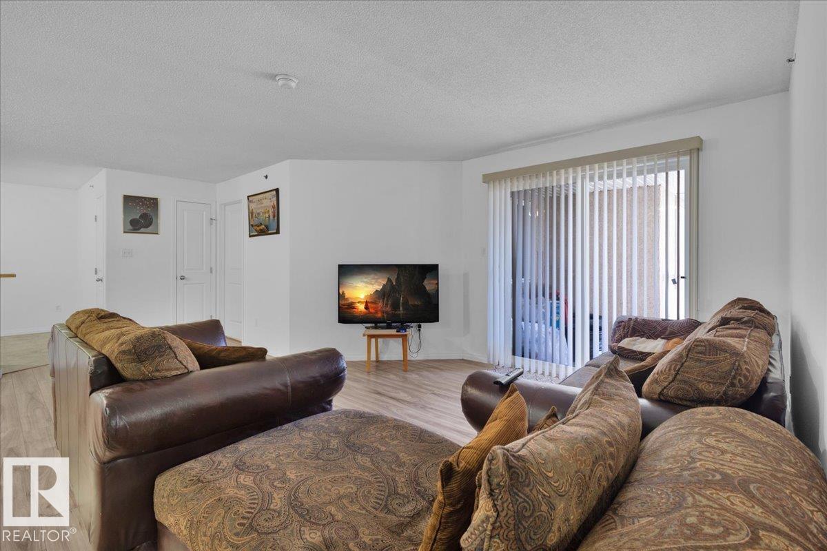Photo 14 of 407 2305 35 A Av Nw, Edmonton AB