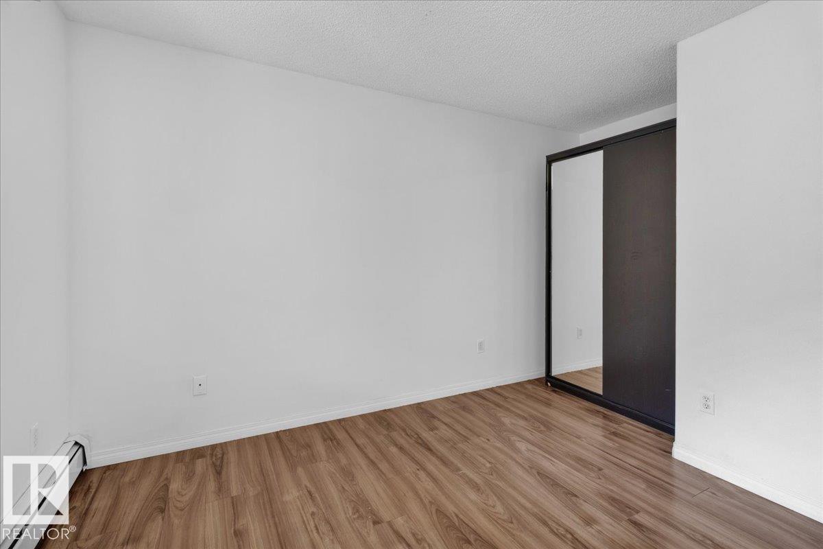Photo 25 of 407 2305 35 A Av Nw, Edmonton AB