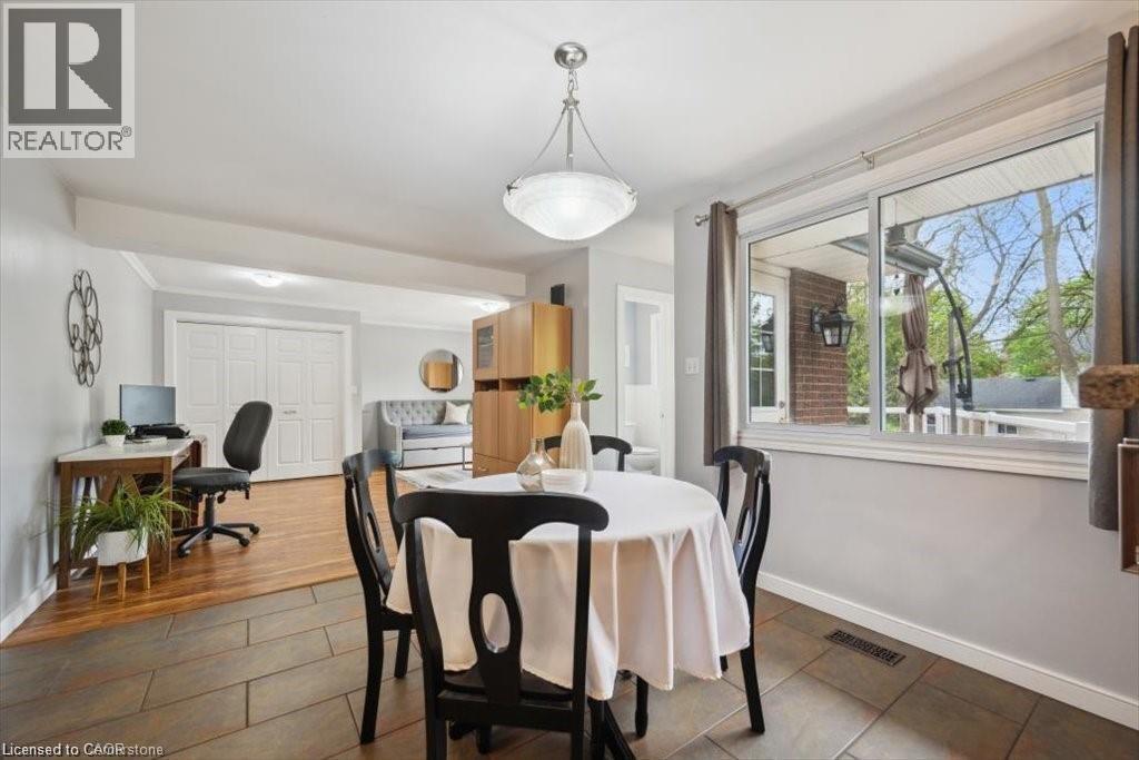 Photo 19 of 312 Craigleith Drive, Waterloo ON