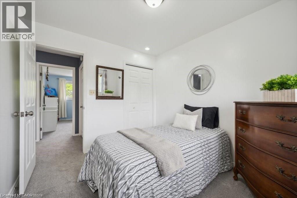 Photo 31 of 312 Craigleith Drive, Waterloo ON
