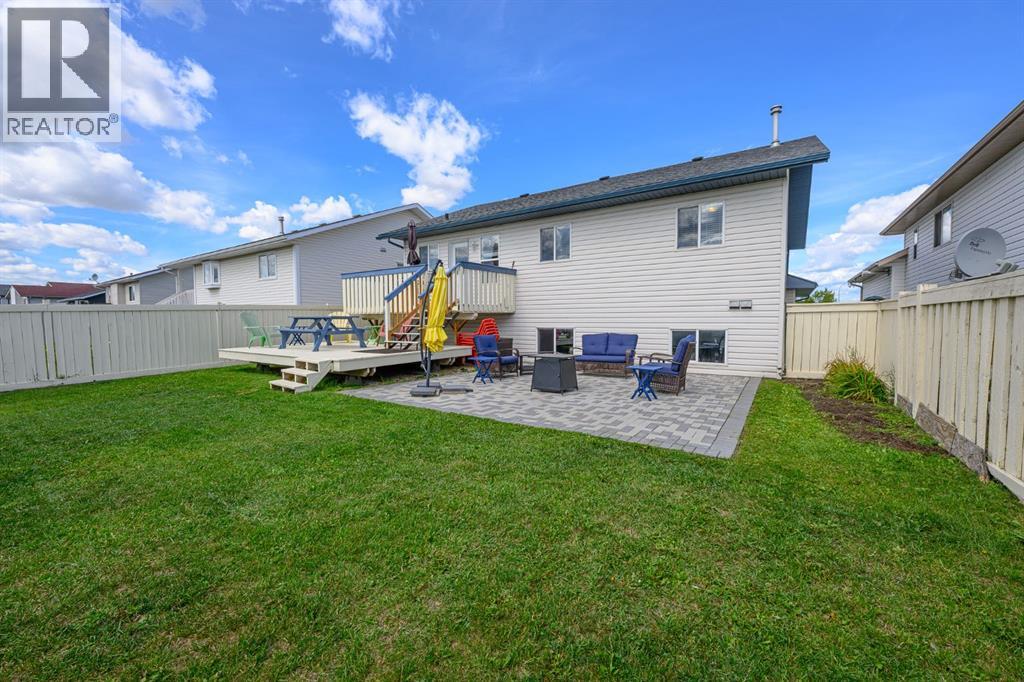 Photo 13 of 10527 119 Avenue, Grande Prairie AB
