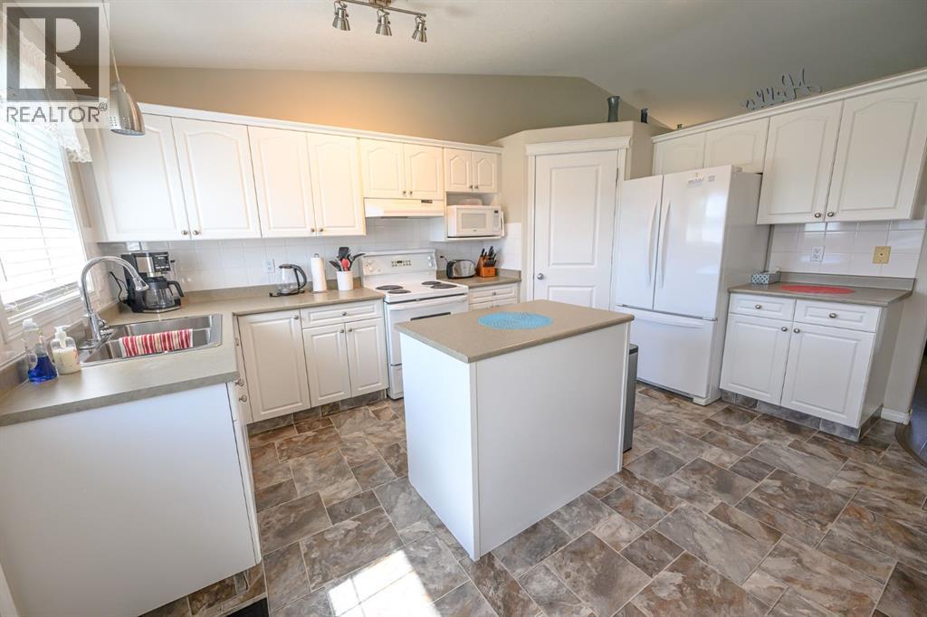 Photo 27 of 10527 119 Avenue, Grande Prairie AB