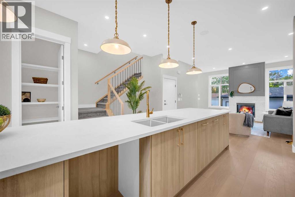Single Family House for Sale in  Bowness Road NW Bowness Calgary 