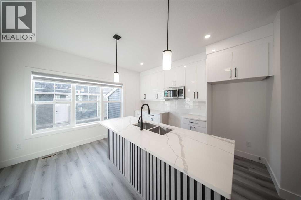 Photo 6 of 51 Baysprings Terrace Sw, Airdrie AB