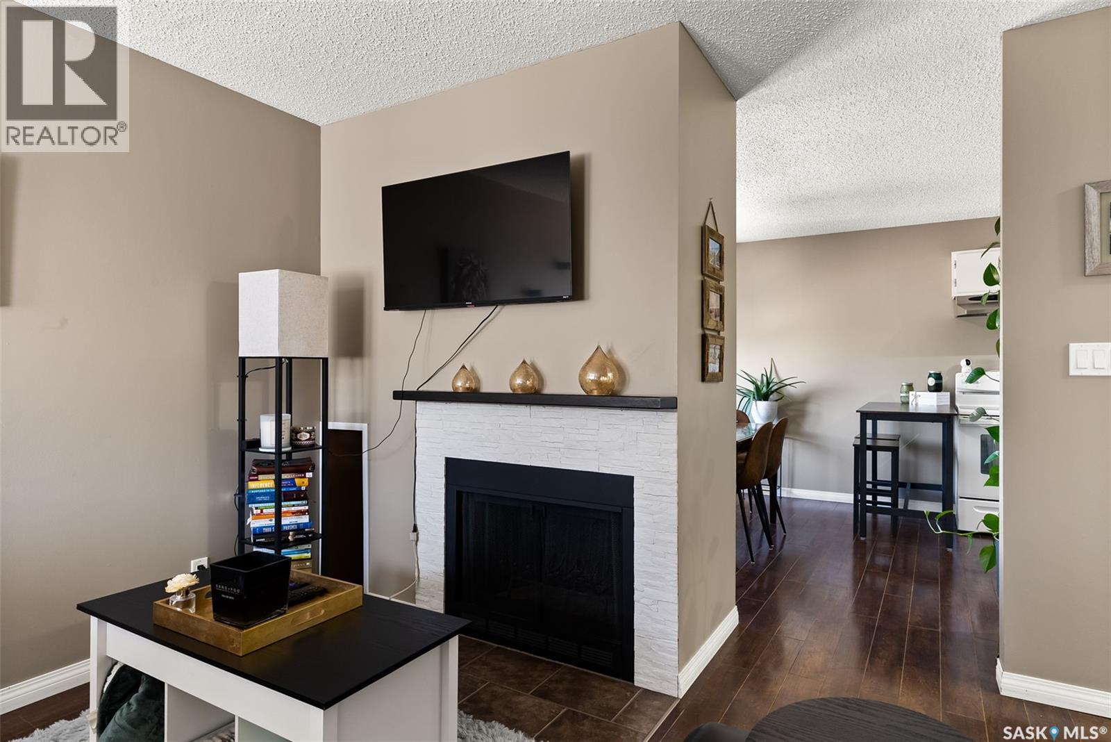 Photo 10 of 7323 Dalgliesh Drive, Regina SK