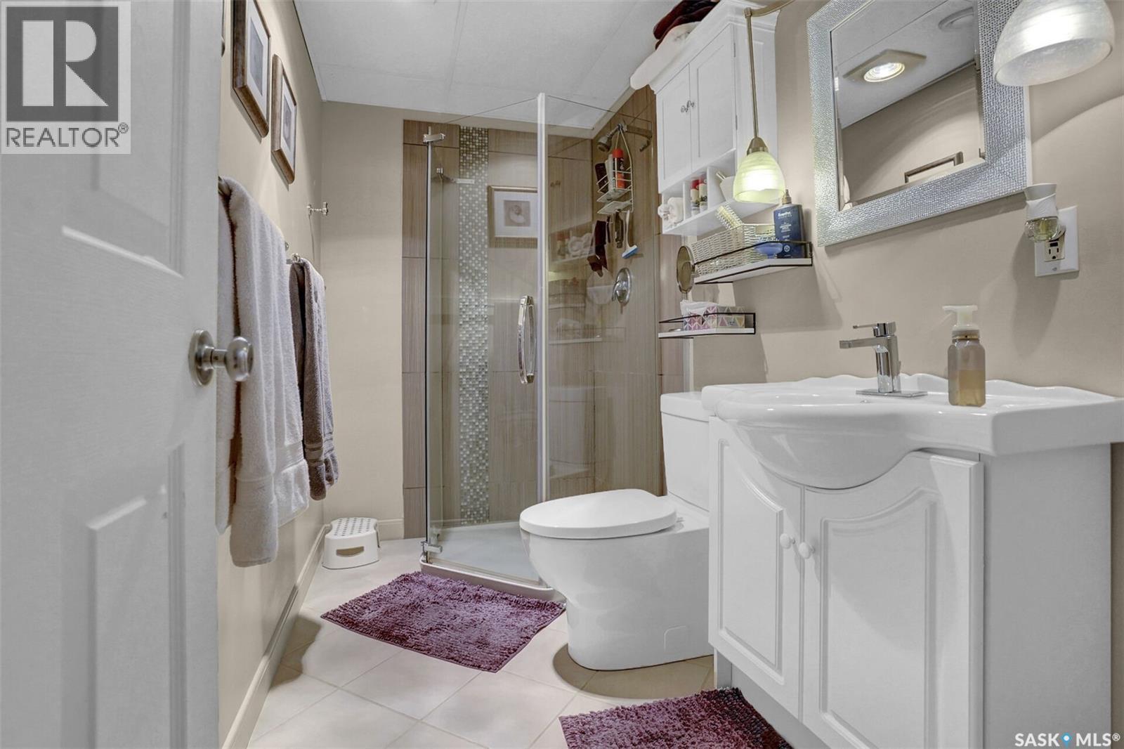 Photo 21 of 5347 Boswell Crescent, Regina SK