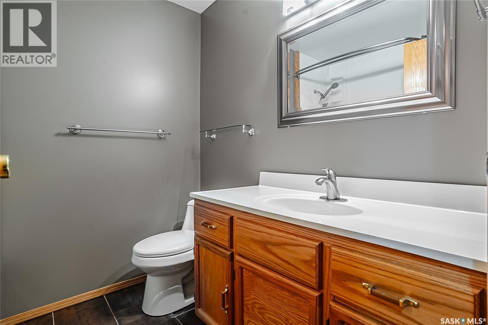 Photo 2 of 167 Cypress Court, Saskatoon SK