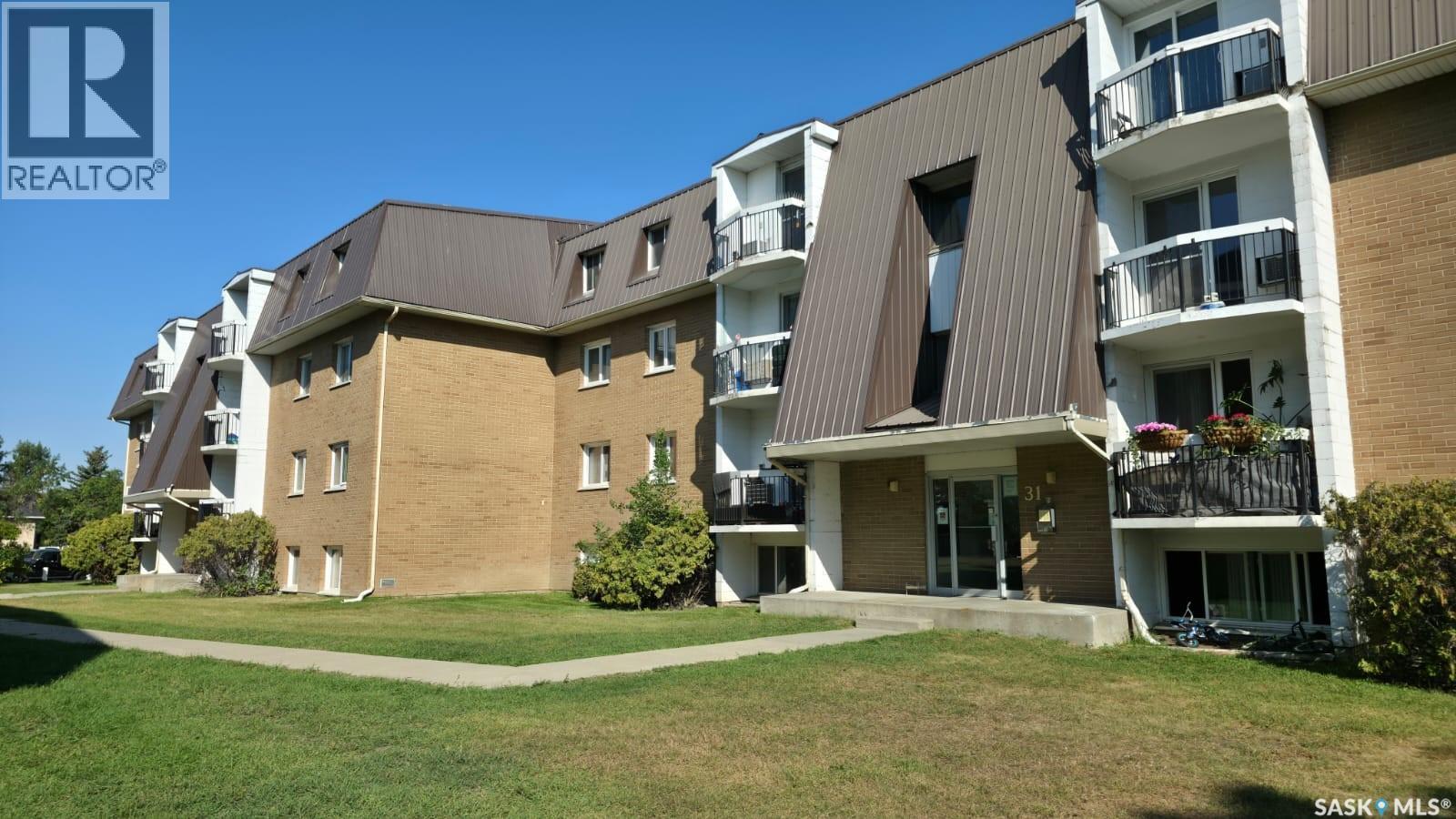 Photo 1 of 24 31 Centennial Street, Regina SK