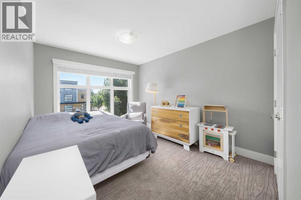Photo 28 of 1240 19 Avenue Nw, Calgary AB