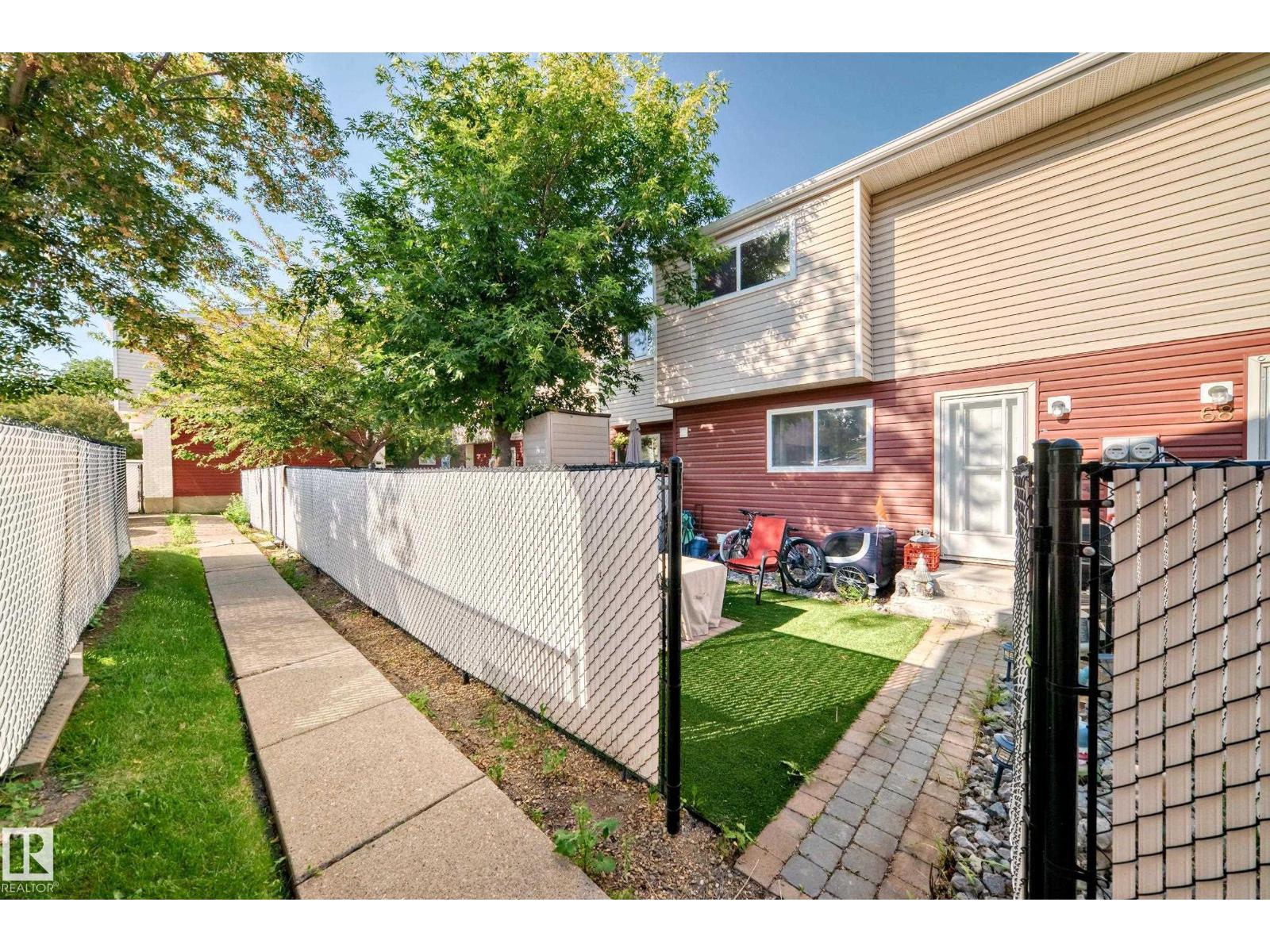 Photo 30 of 72 Habitat Cr Nw, Edmonton AB