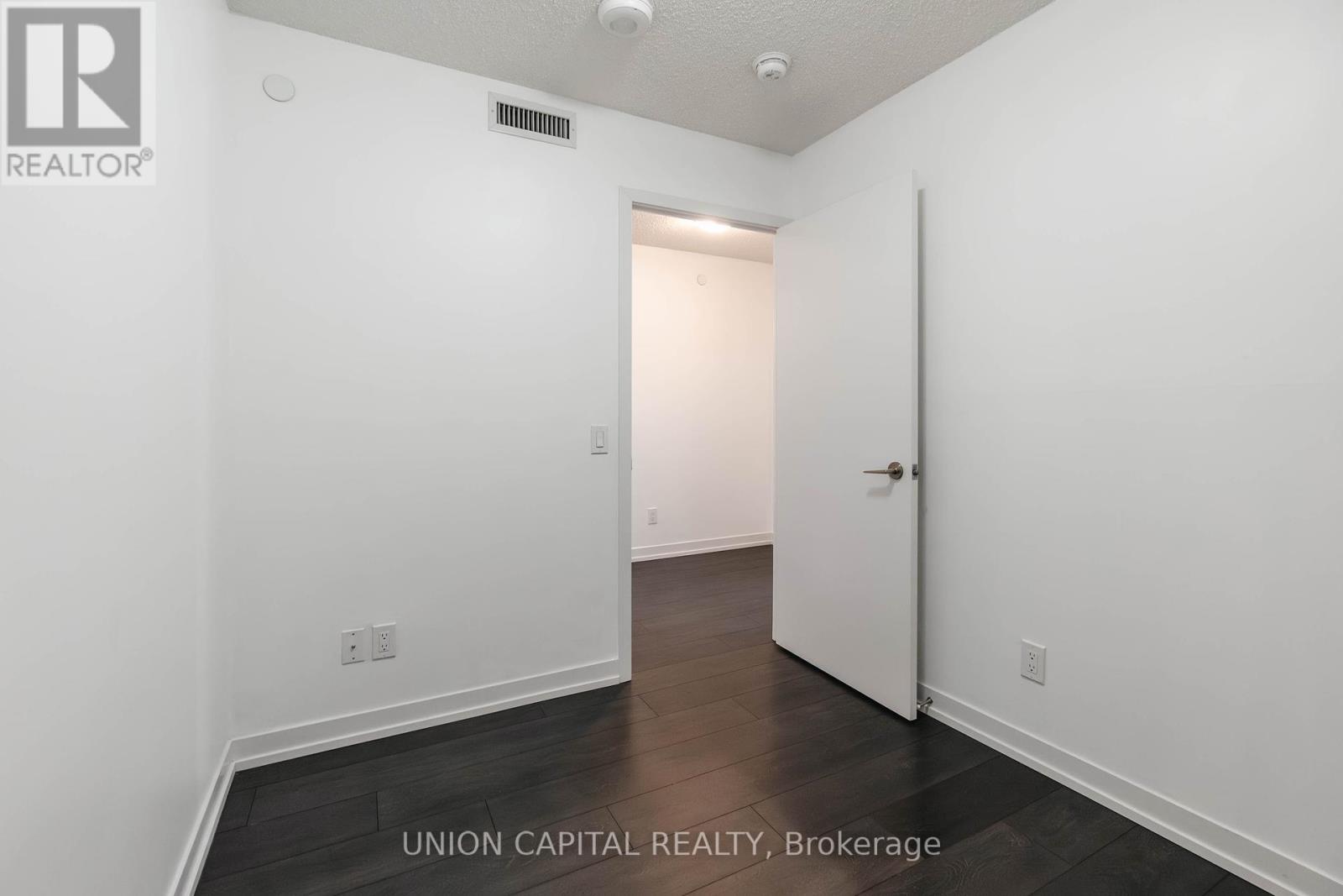 Photo 9 of 2203 125 Redpath Avenue, Toronto ON