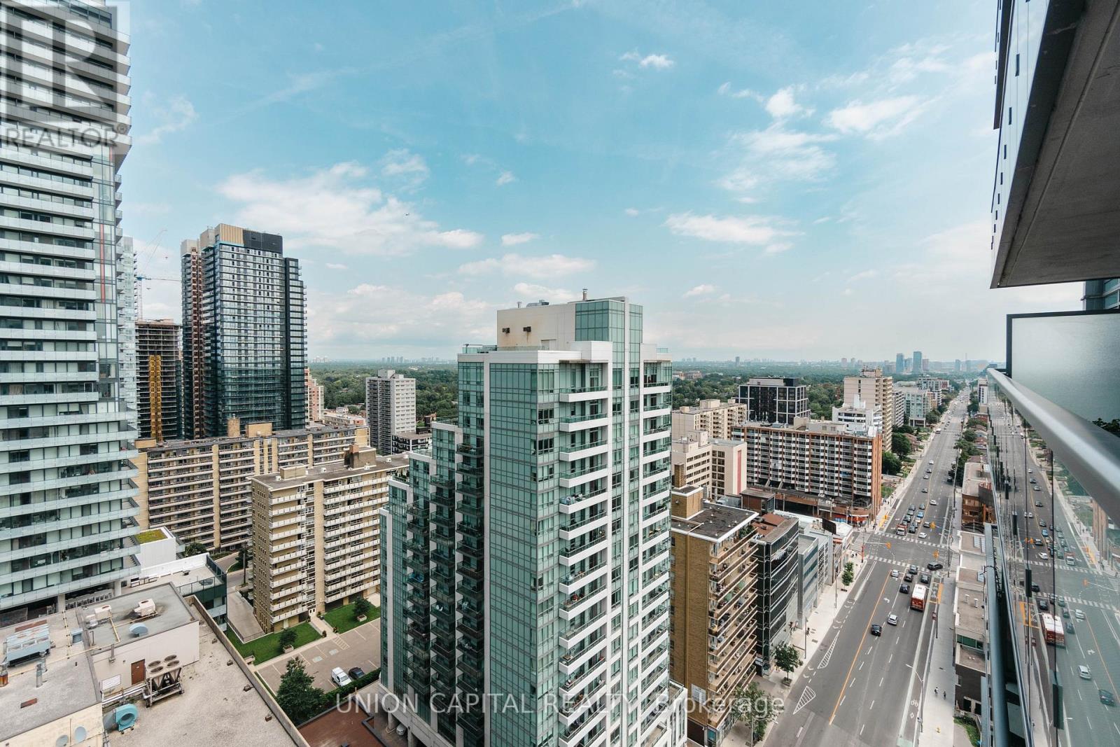 Photo 10 of 2203 125 Redpath Avenue, Toronto ON