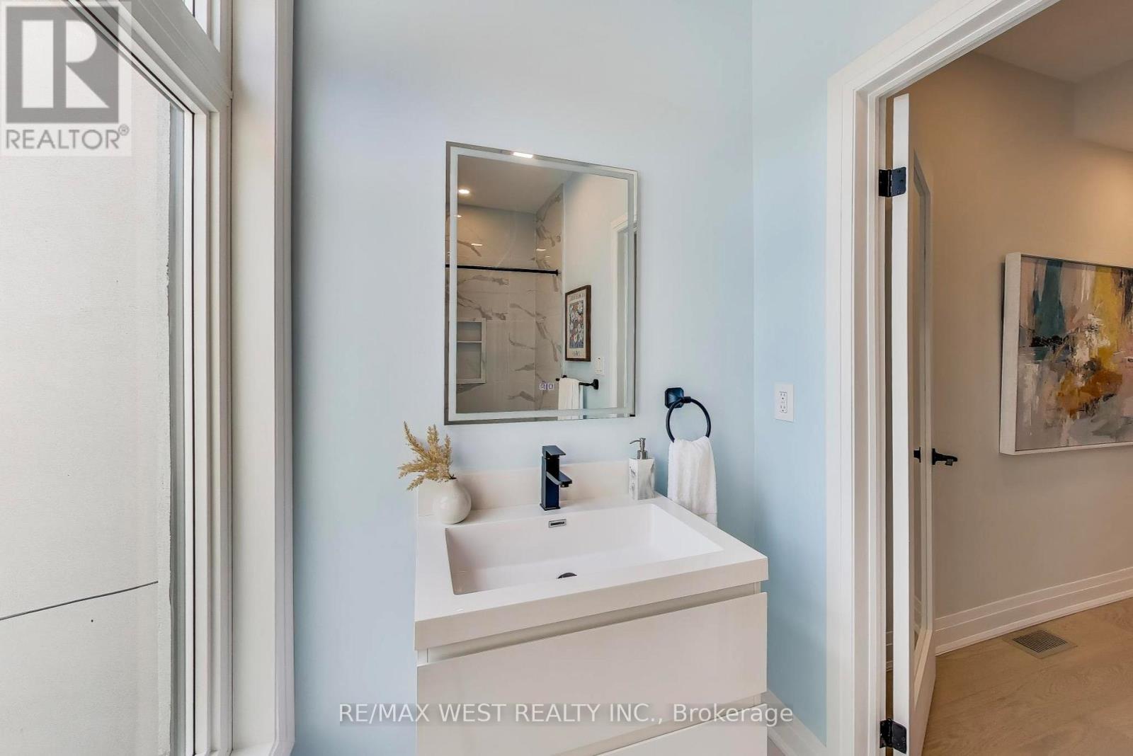 Photo 22 of 21 Rolyat Street, Toronto ON