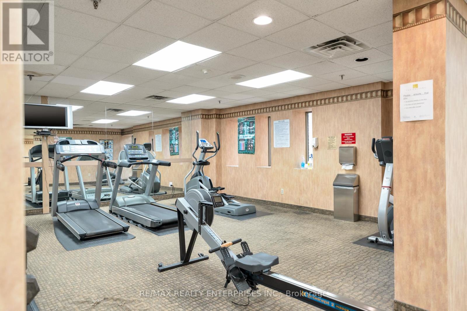 Photo 1 of 610 25 Grenville Street, Toronto ON