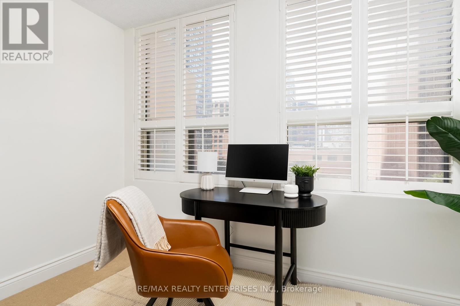 Photo 15 of 610 25 Grenville Street, Toronto ON