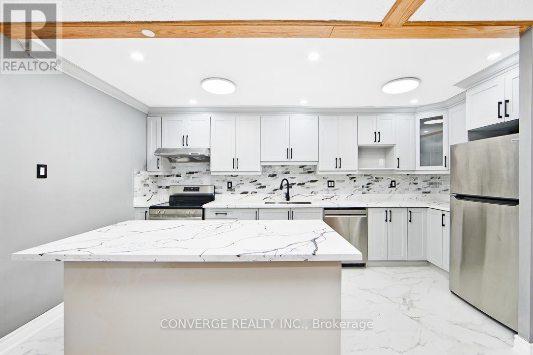 Photo 1 of 406 4062 Lawrence Avenue, Toronto ON