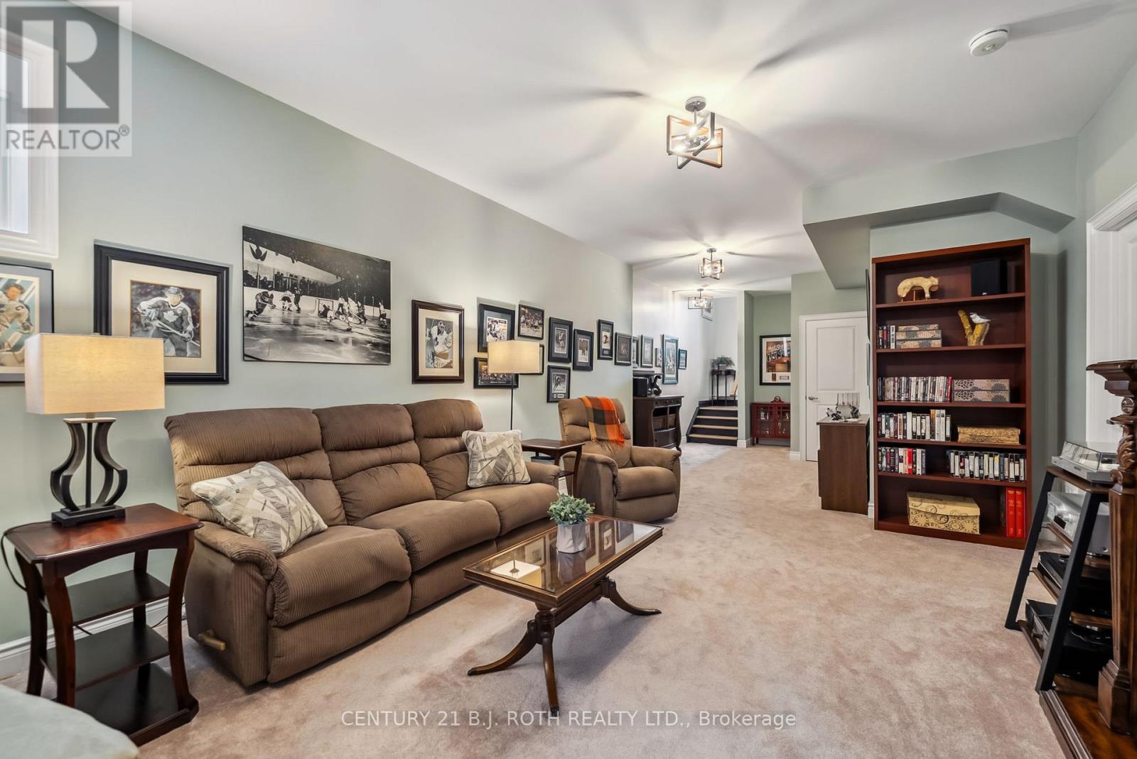 Photo 34 of 40 Glenhaven Court, Scugog ON