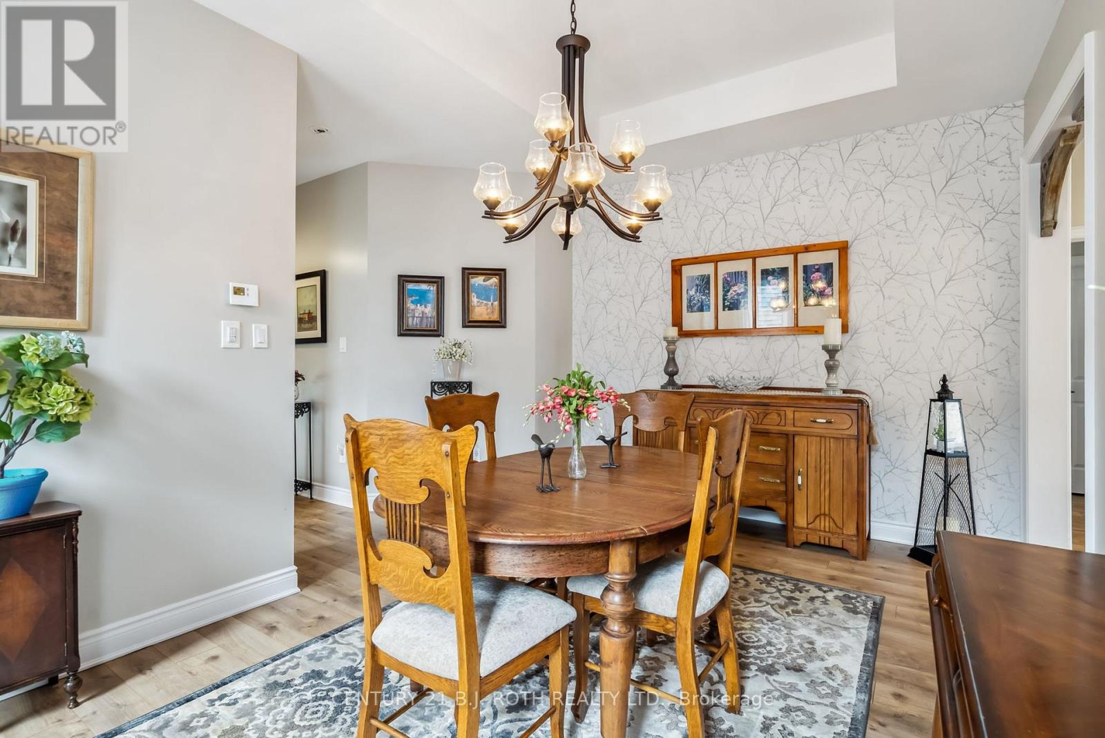 Photo 9 of 40 Glenhaven Court, Scugog ON