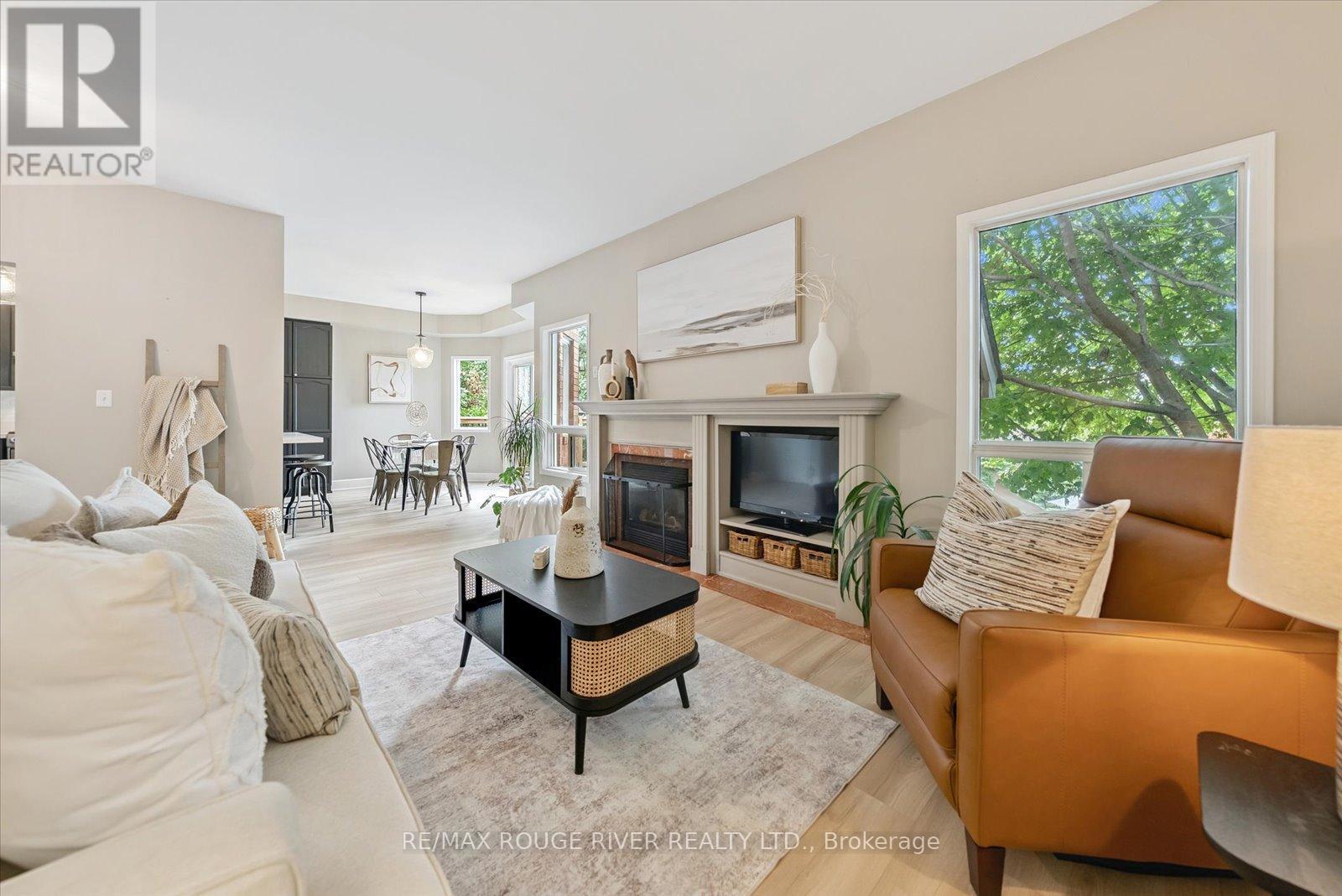 Photo 19 of 19 Gilchrist Court, Whitby ON