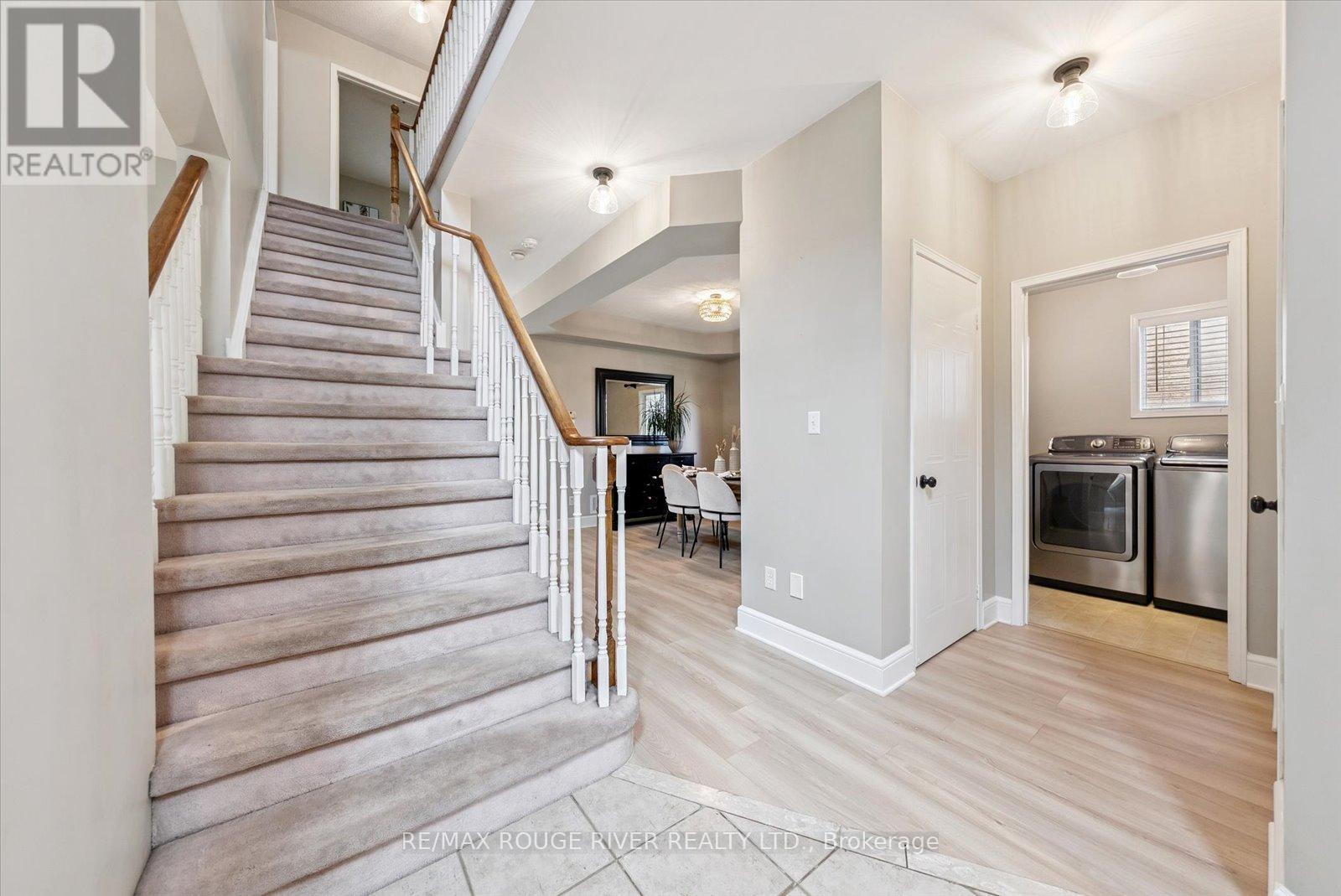 Photo 22 of 19 Gilchrist Court, Whitby ON