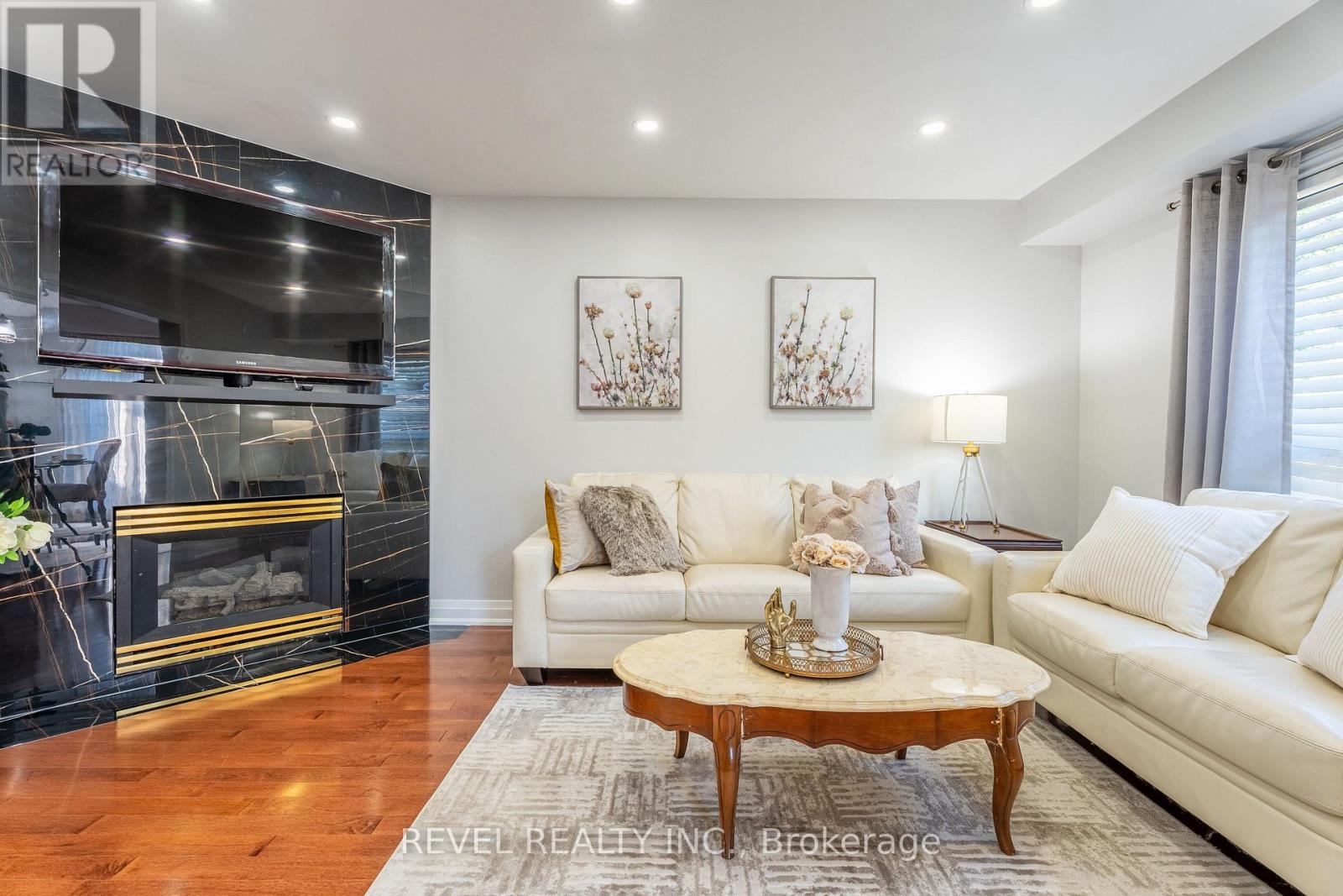 Photo 1 of 117 Apple Blossom Boulevard, Clarington ON