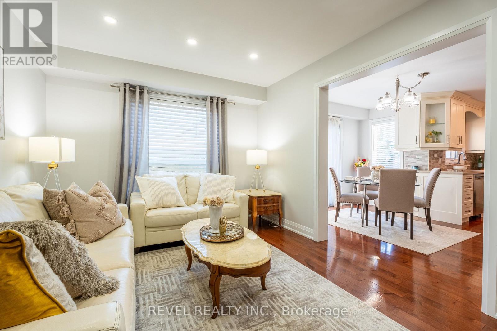 Photo 21 of 117 Apple Blossom Boulevard, Clarington ON