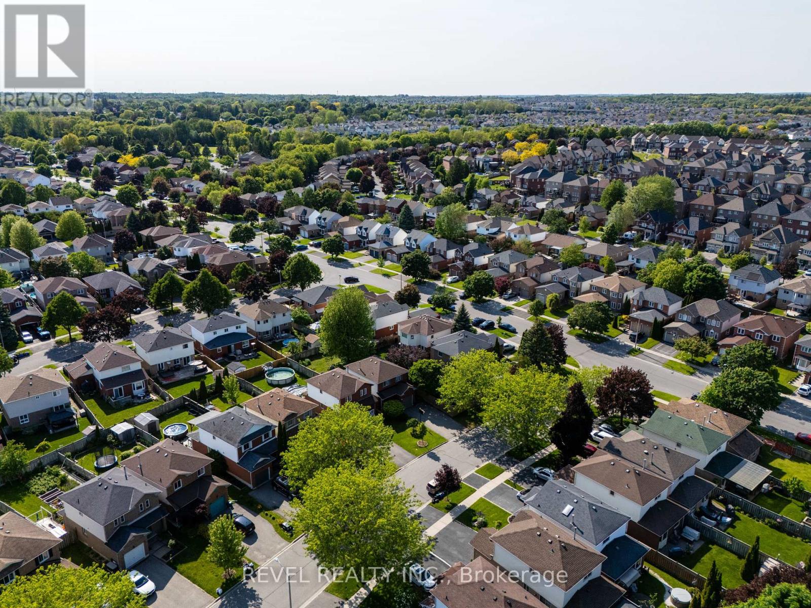 Photo 50 of 117 Apple Blossom Boulevard, Clarington ON